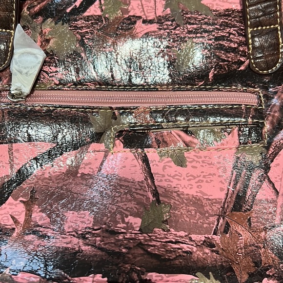 Montana West Western Buckle Collection pink camo/woodland (flawed) see pic - Picture 9 of 11